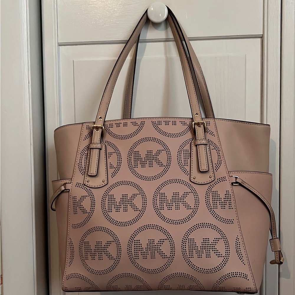 Authentic Blush Pink Michael Kors Purse - image 2